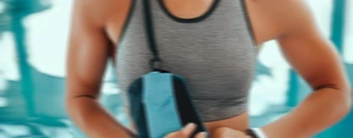 2023 Phone Pouch Review: iPhone 14 Pro Max, Galaxy S22, and More