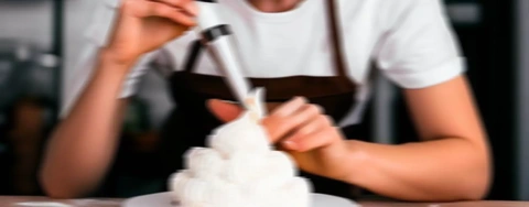 2023 Guide: Piping Bags & Tips vs. Wilton Tool - Which is Best?