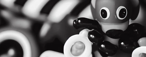 2023: Black & White Toys vs Flashcards - Best for Infant Brain?