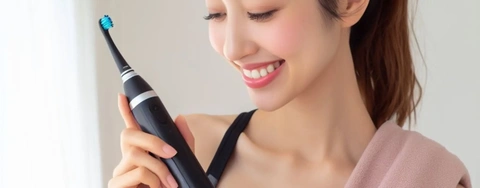 2023's Best Toothbrushes: Tao Clean vs Philips Sonicare vs Aquasonic