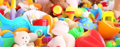 Which Never Drop Silicone Teething Toy Should You Buy for Your Baby?