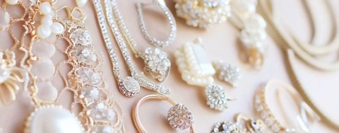 Top 5 Women's CZ Wedding Bands & Bridal Sets: 2023 Reviews