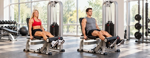 Comparing Leg Extension Machines with 160 lb and 210 lb Weight Stack